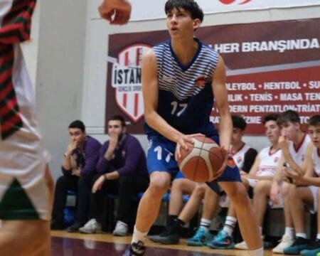 basketçi mustafa yayan