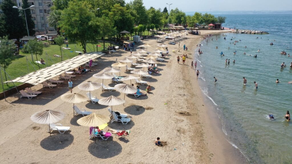 Karamürsel_plaj